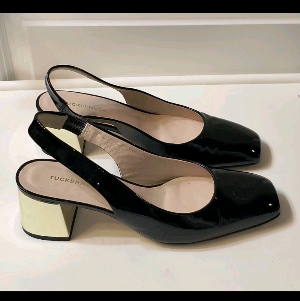 Tuckernuck Black Patent Leather Gold Block Heel Slingback Pump Made in Spain 7.5